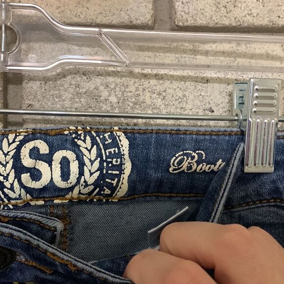 3for$20 bootcut 9 junior - Picture 3 of 5